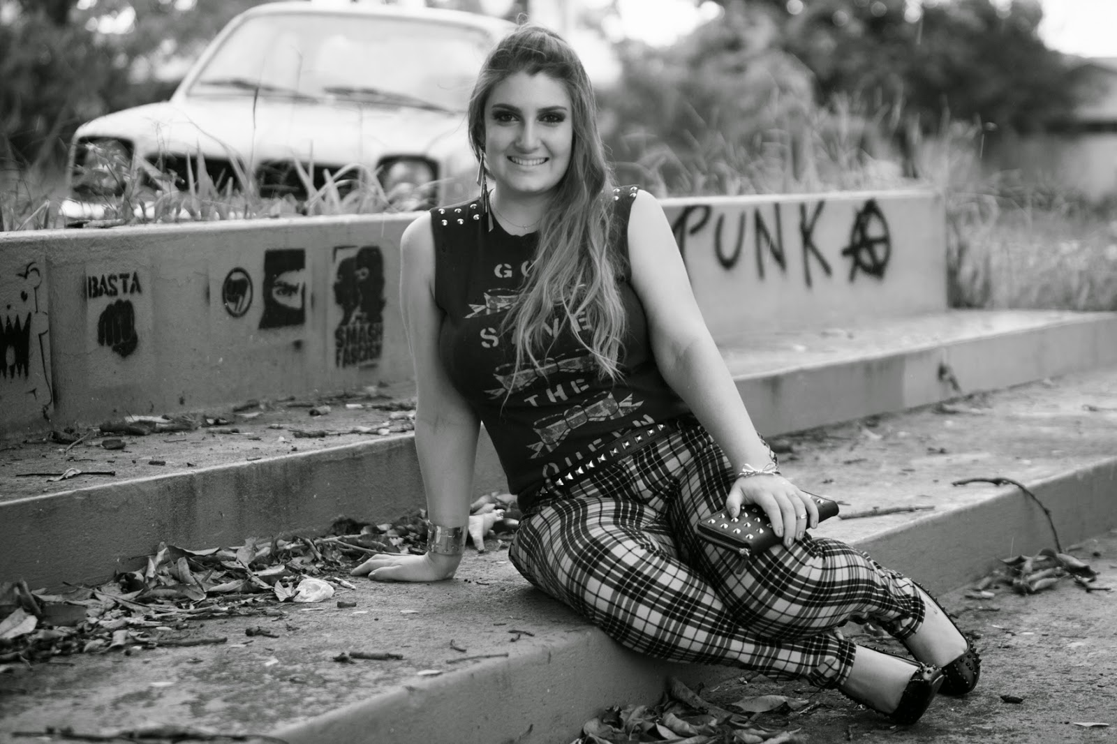 acho tendência, blog de moda, look do dia, look rocker, calça xadrez, tartan, spikes, tachinhas, punk, god save the queen, inglaterra, mogi mirim, mogi guaçu, campinas