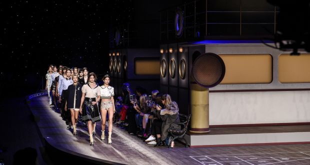 Desfile, NYFW, Tommy Hilfiger, Navio, Cruise Ship, Gigi Haddid, Moda