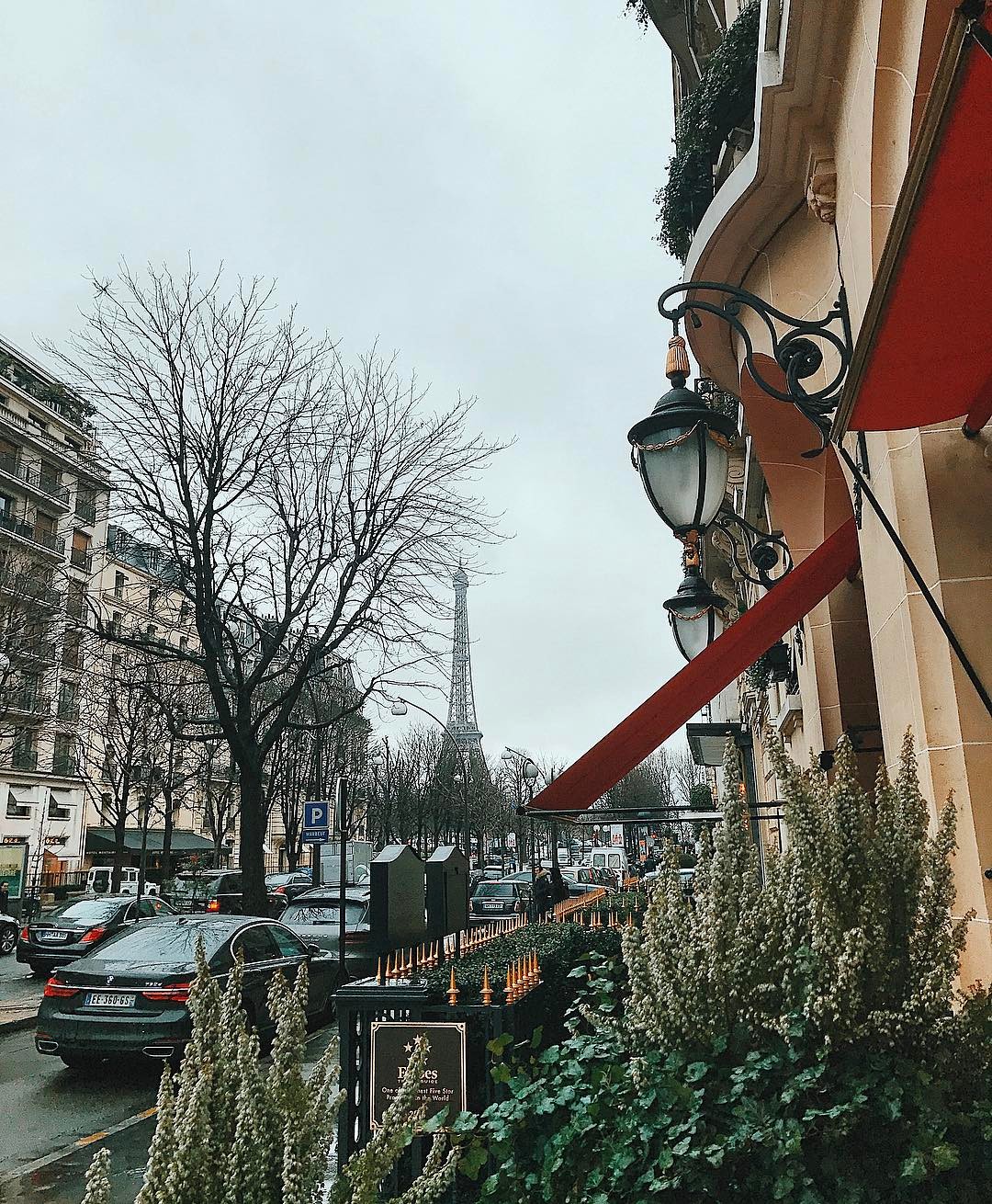 paris, fashion, week, looks, moda, influencers, blogueiras, camila coelho, torre eiffel