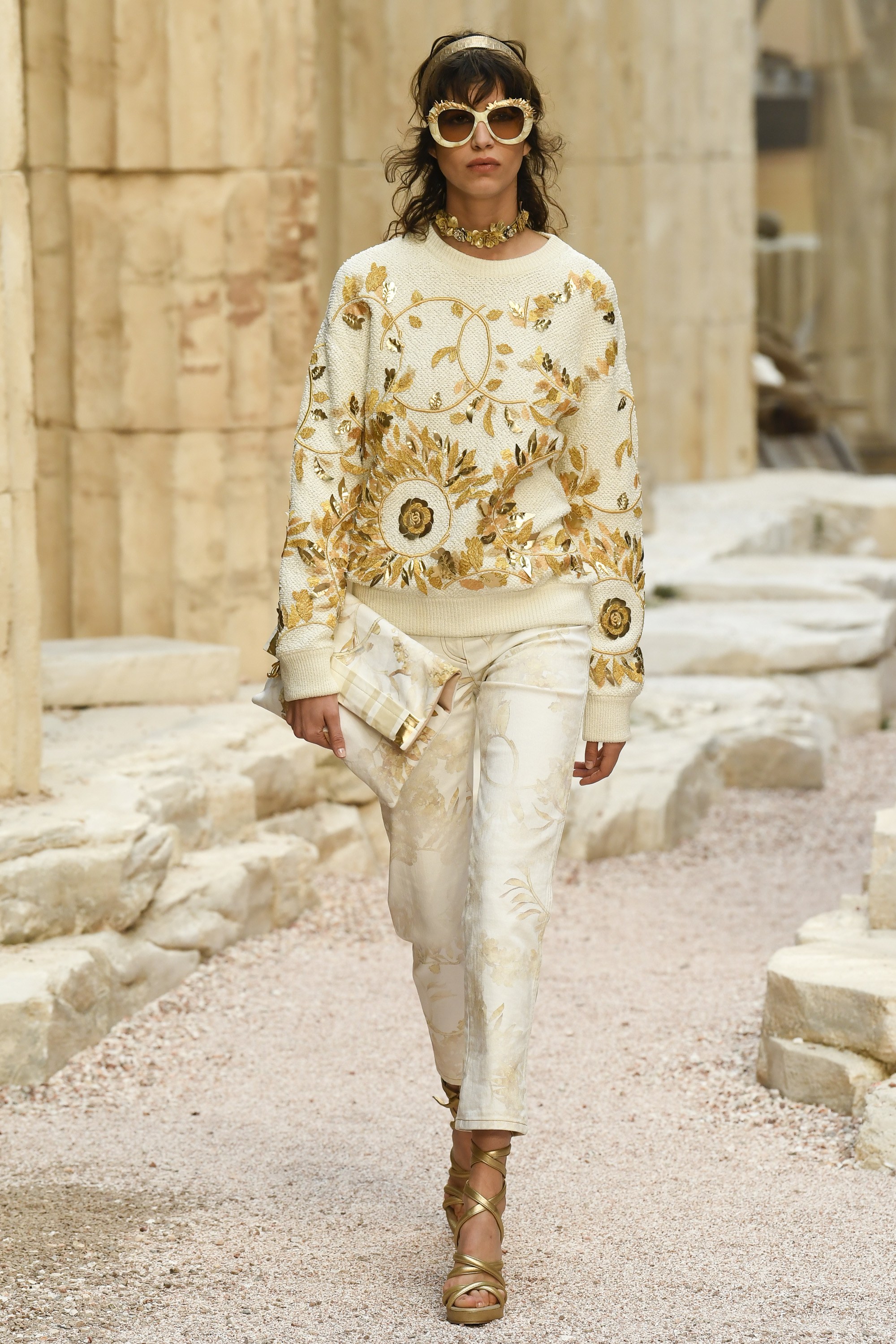 chanel, grécia, desfile, resort, 2017, 2018, paris, fotos, detalhes, look, modelos,