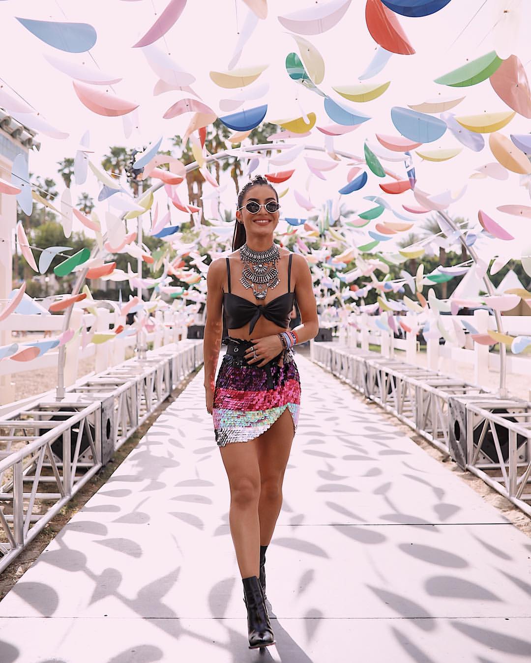 looks, outfit, coachella, 2018, blogueiras, influencer, festival, camila coelho