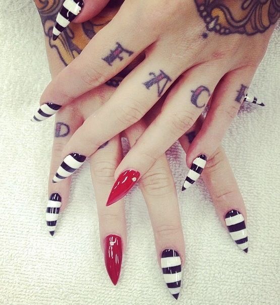 stiletto, unhas, manicuri, unha de gel, unha de acrílico, stiletto nails, fotos