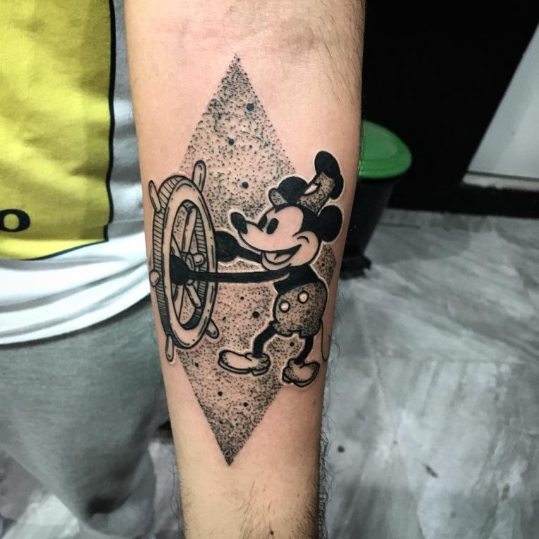 disney, mickey, minnie, tattoo, tatuagem, delicada, pequena, ideias, desenhos, 