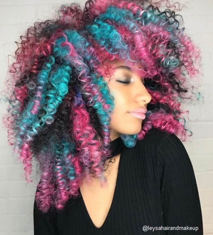 cabelo, crespo, cacheados, cortes, luzes, tintura, colorido, 2019, feminino