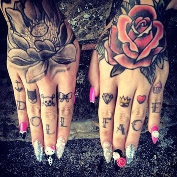 tatuagem no dedo, tattoo no dedo, ideias, fotos, tattoo, tatuagem, finger tattoo, letras
