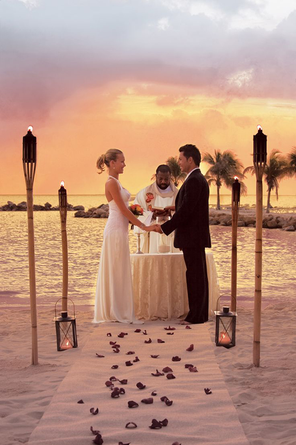 casamento na praia, fotos de casamento, ideias, inspiração, decoração, altar