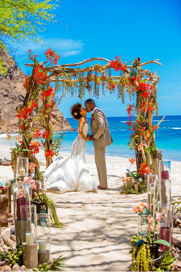 Casamento na Praia - Fotos e Ideias - Acho Tendência